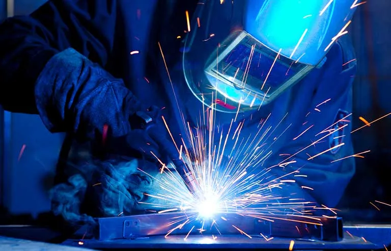 welder-industrial-steel