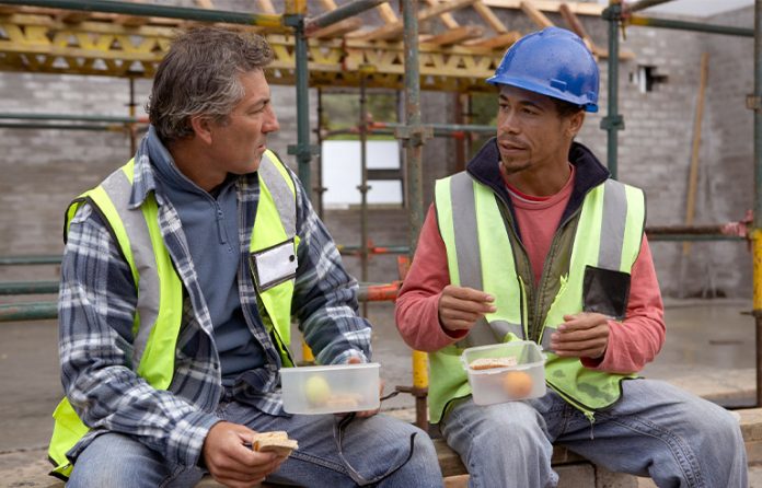 Construction-workers-lunch-break