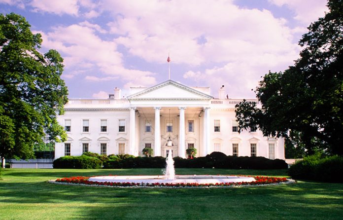 North-Lawn-of-White-House