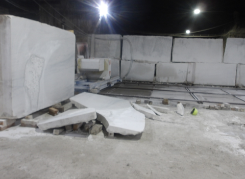 Unsecured marble slab
